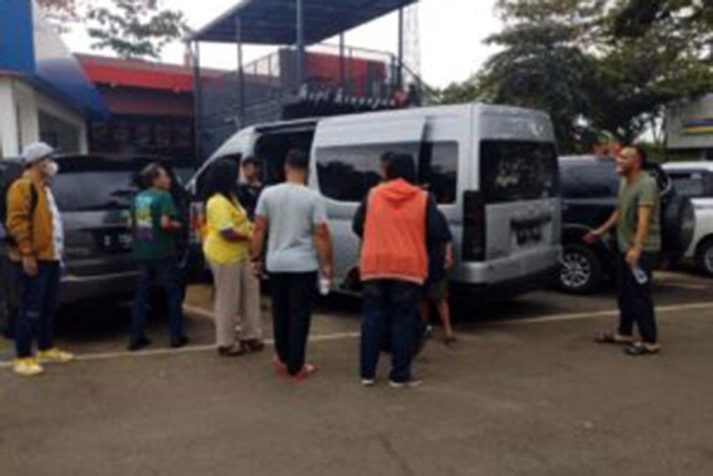 Rental Mobil Bandara Soetta