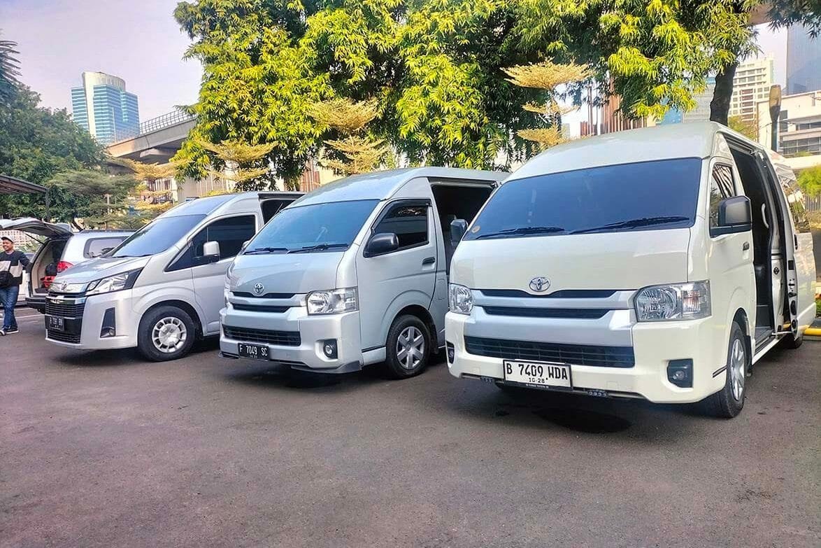 Sewa Hiace Pecenongan