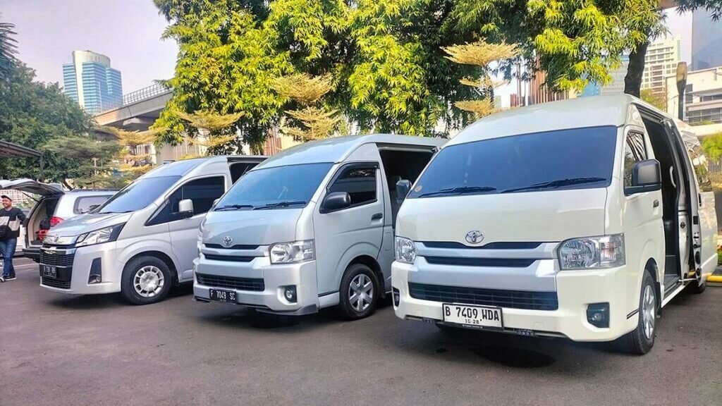 Sewa Mobil Bandara Soekarno-Hatta