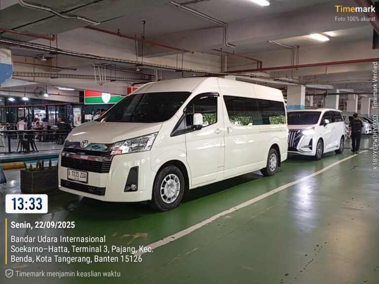 Sewa Hiace Bandara Soekarno-Hatta