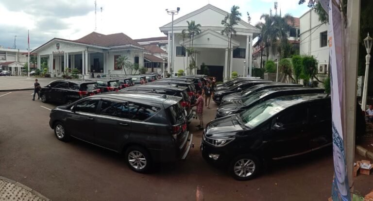 Sewa Mobil Bogor