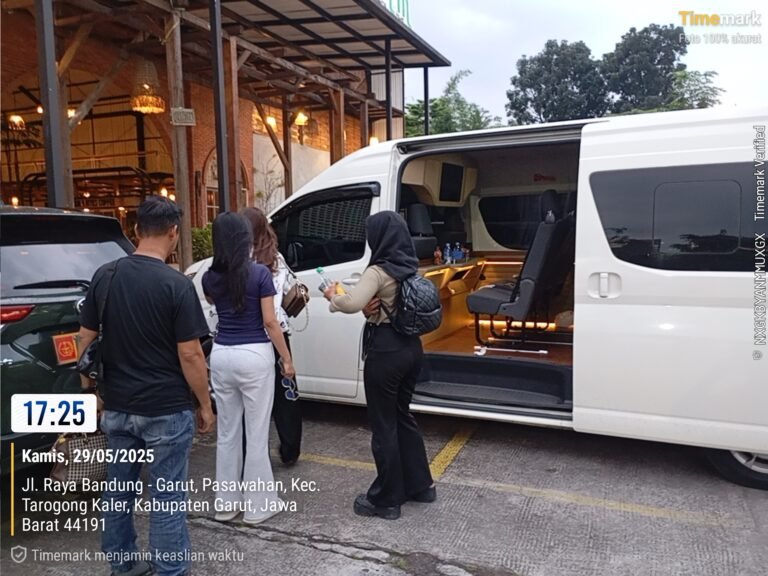 Sewa Hiace Jakarta Garut