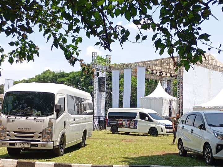 Sewa Hiace Jakarta Cianjur